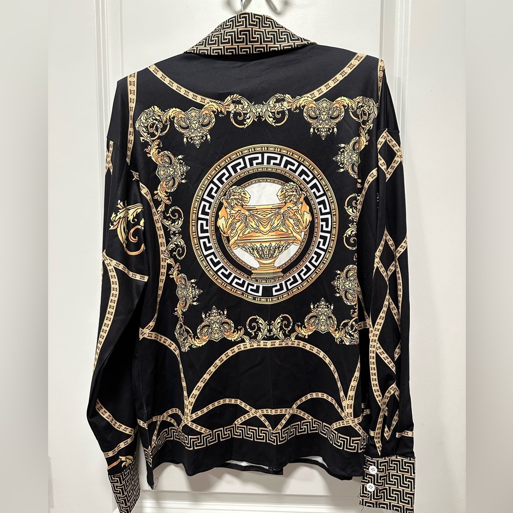 Woman’s Blouse
